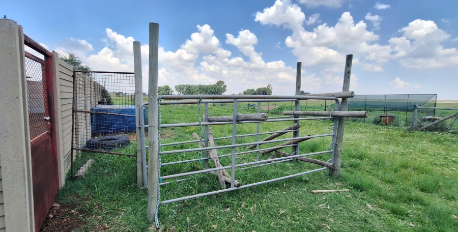 4 Bedroom Property for Sale in Vaal Power A H Free State